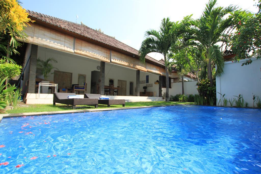 Villa Simule Seminyak (Bali)